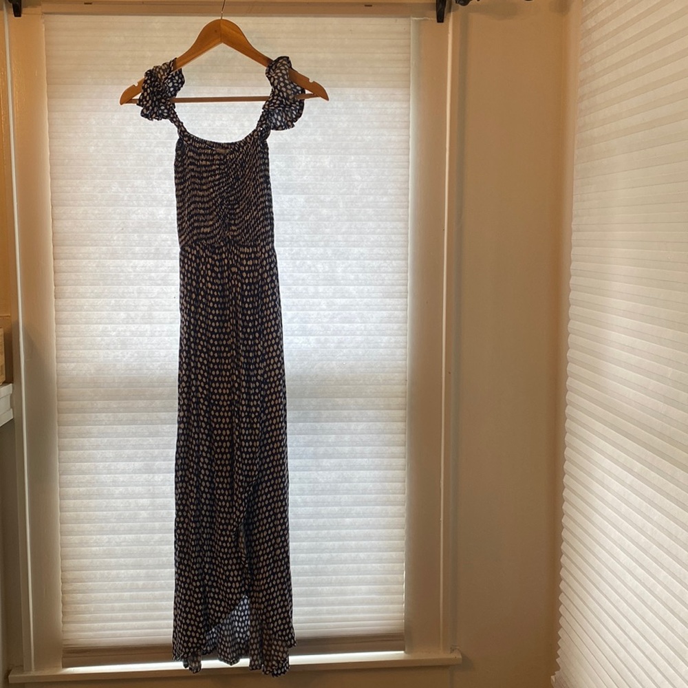 Toate Hawaii maxi dress, smocked bodice, navy and white, one size fits most
